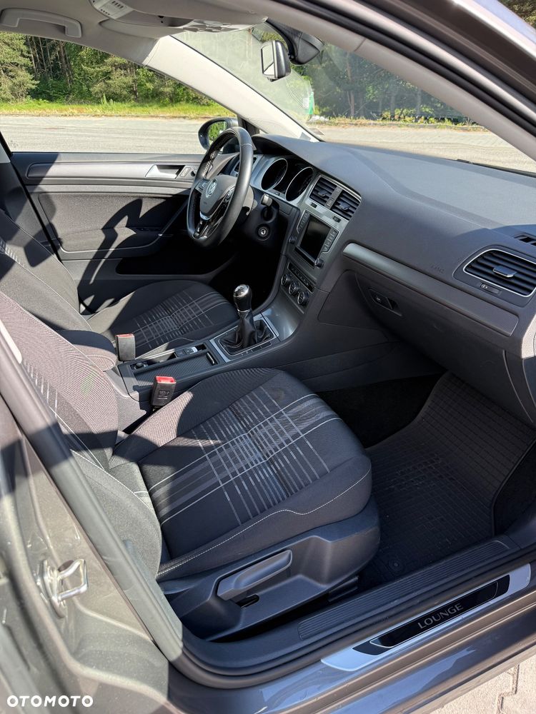 Volkswagen Golf 1.6 TDI 4Motion BlueMotion Technology Lounge - 21