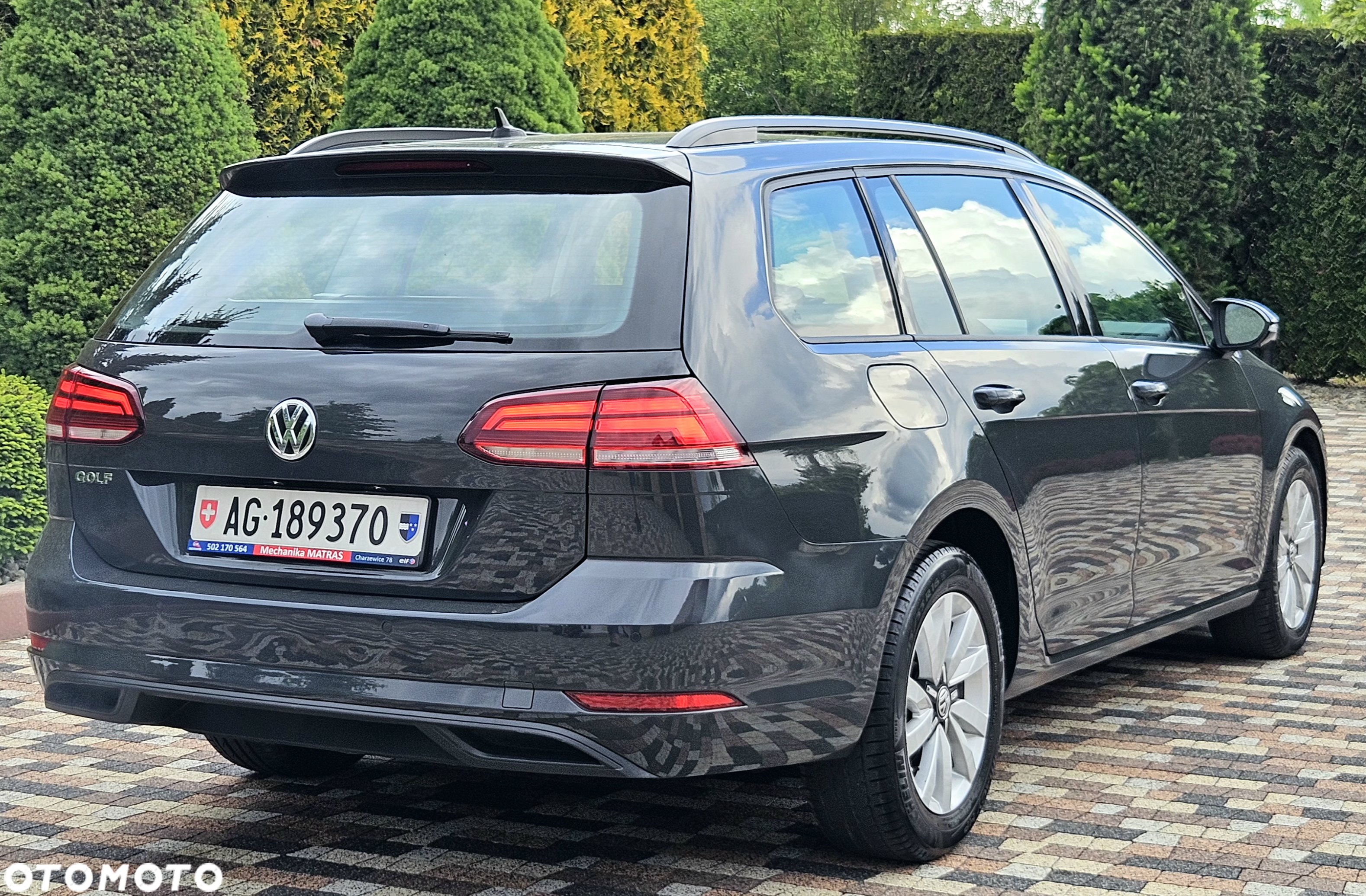 Volkswagen Golf - 4