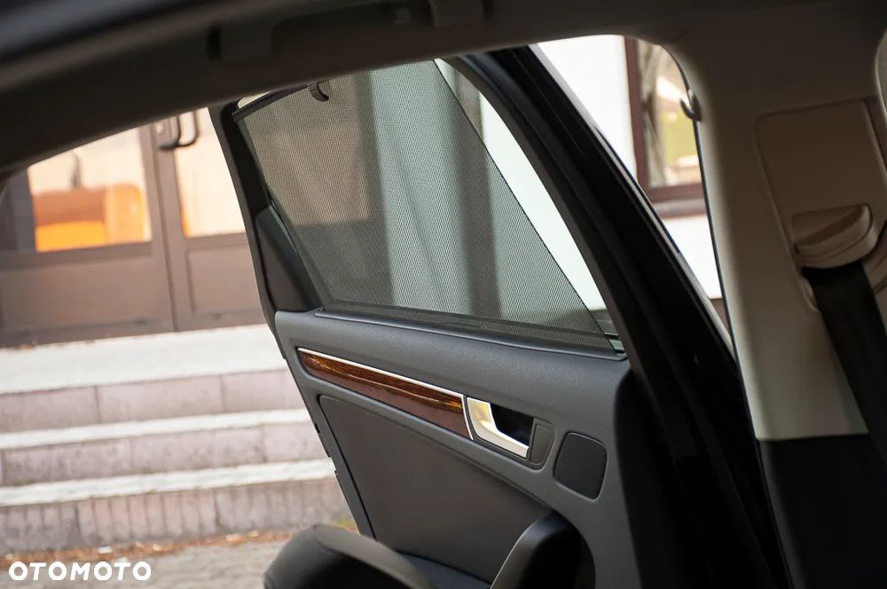 Audi A4 Limousine 2.0 TFSI Quattro - 25