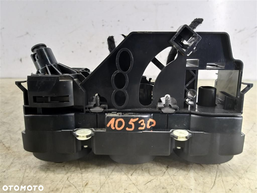 Panel klimatyzacji Skoda Octavia II 2004-2013 - 3
