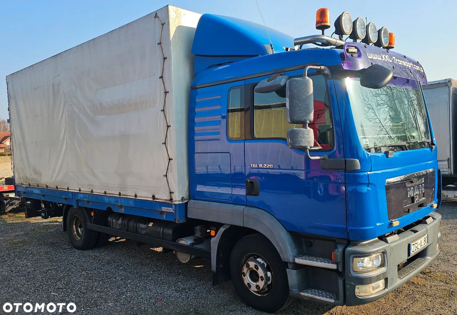 MAN TGL 8.220 - 1