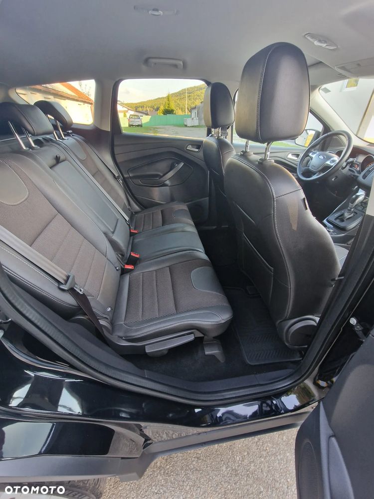 Ford Kuga 2.0 TDCi 4WD Titanium - 25