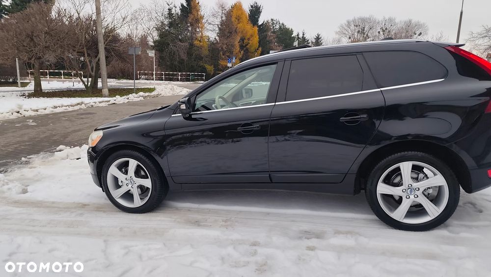 Volvo XC 60 D5 AWD RDesign - 19