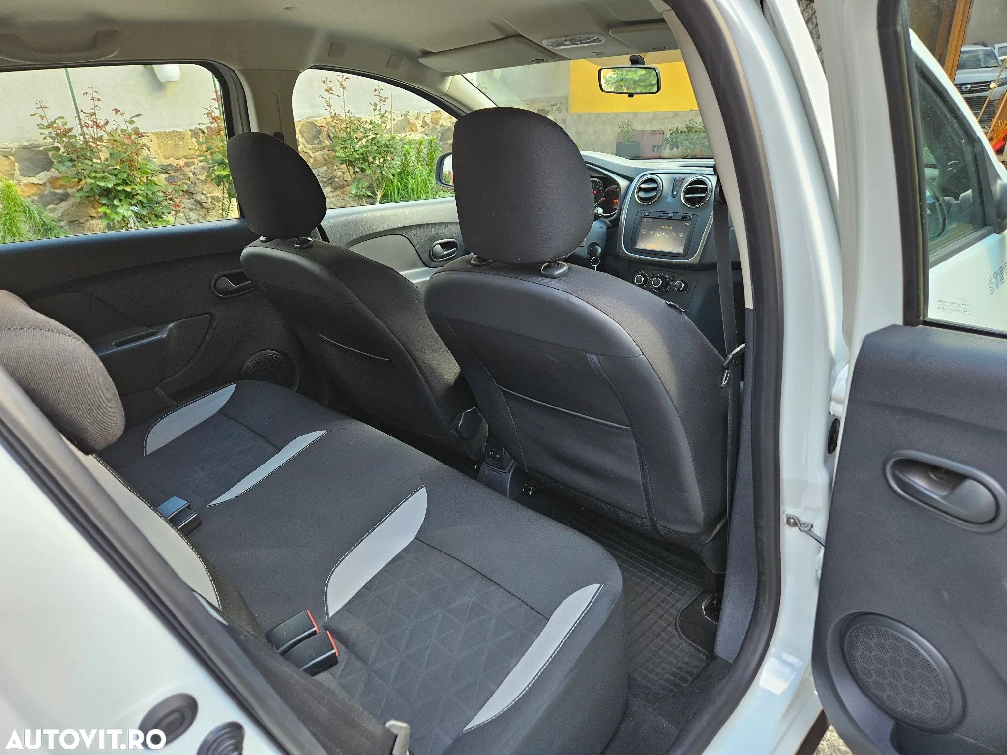 Dacia Sandero 1.5 dCI Prestige - 5