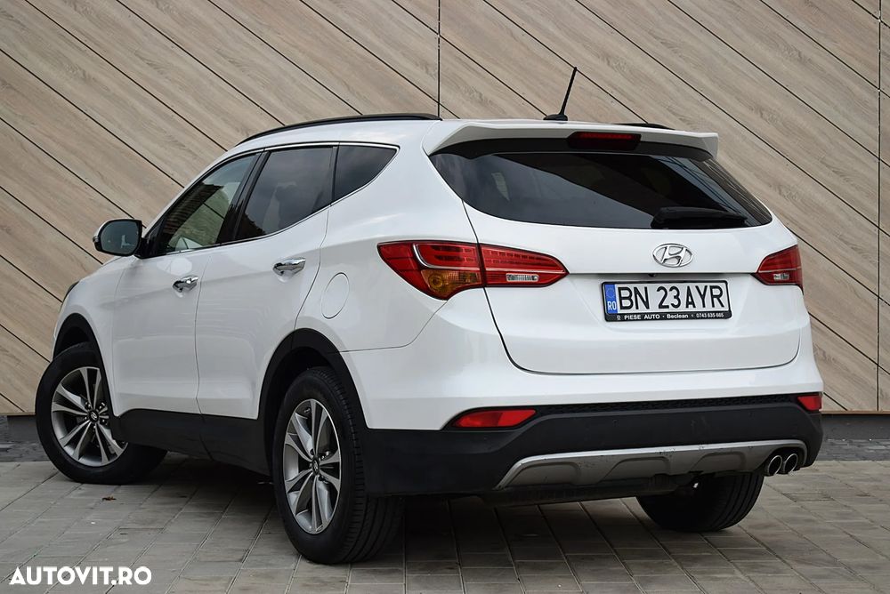Hyundai Santa Fe 2.2 CRDi 4WD Automatik Style - 6