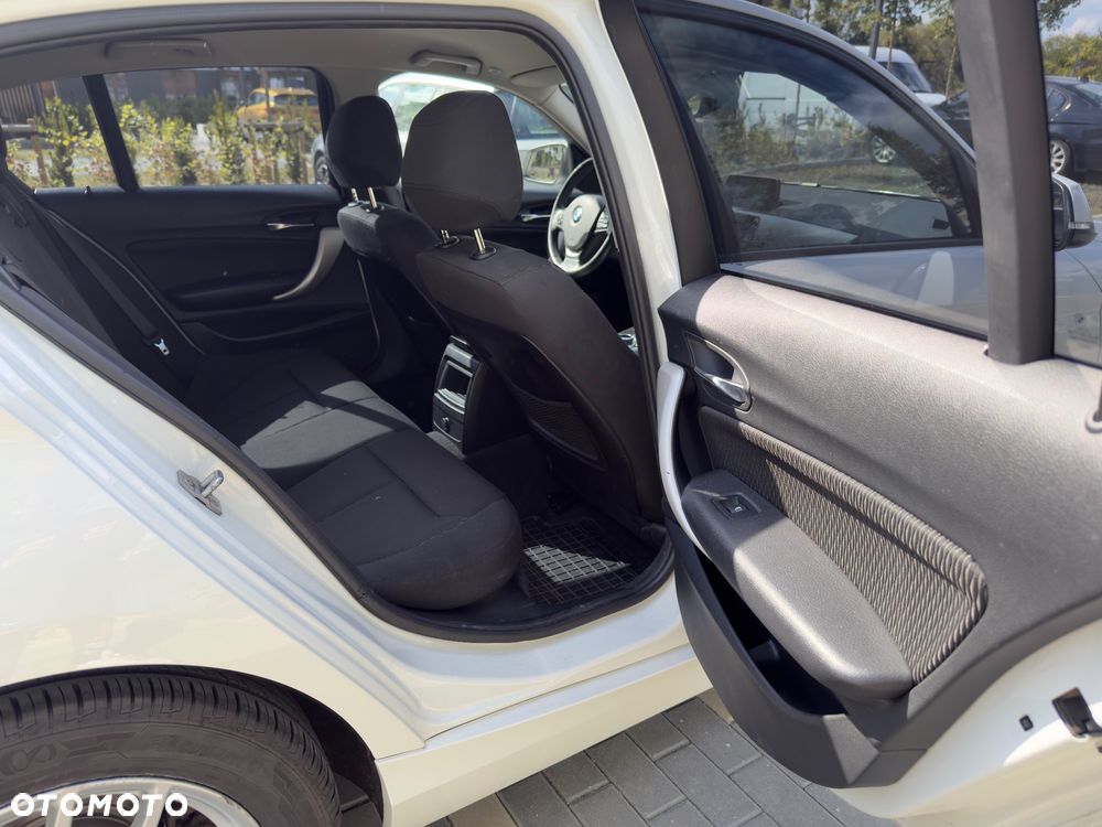 BMW Seria 1 118i - 13