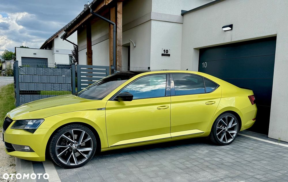 Skoda Superb 2.0 TSI 4x4 Sportline DSG - 4