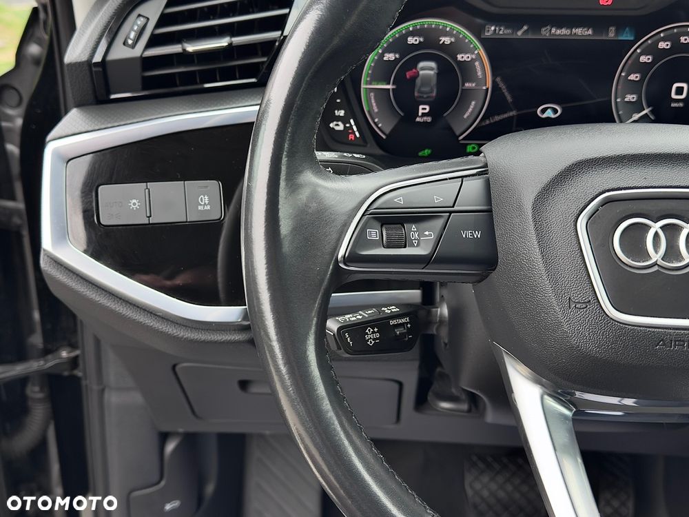 Audi Q3 45 TFSIe S tronic - 39