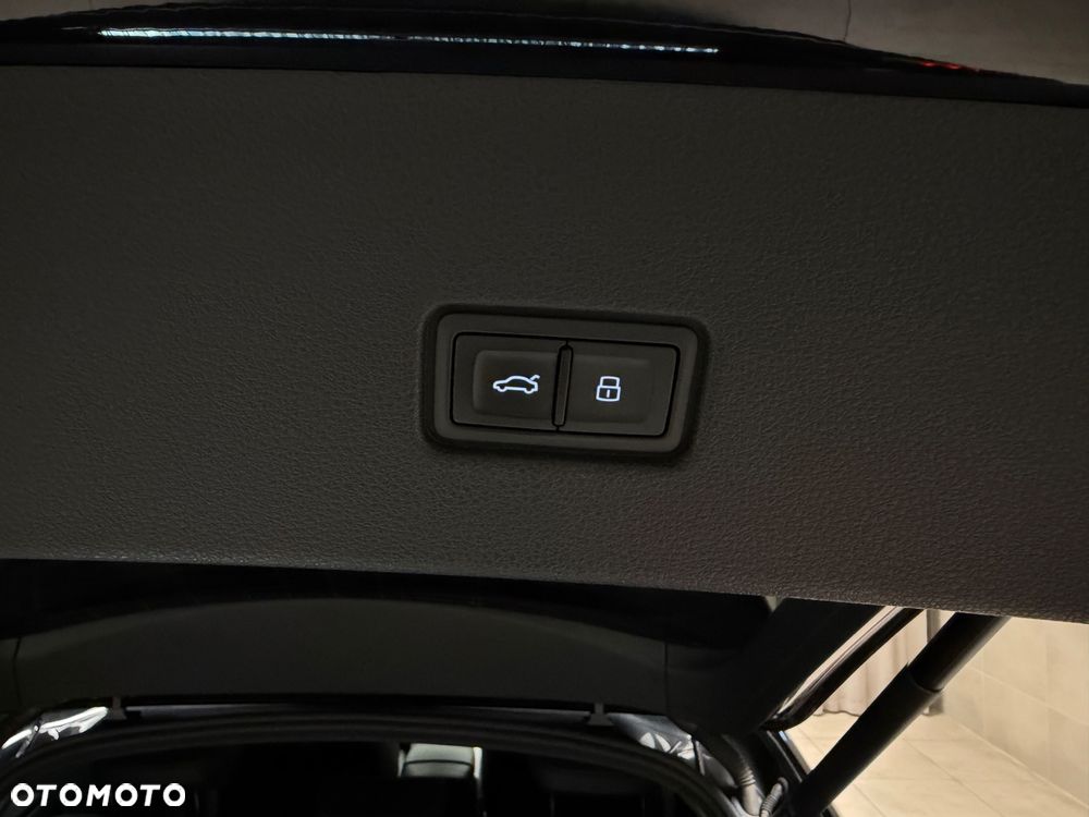 Audi Q8 45 TDI mHEV Quattro Tiptronic - 33