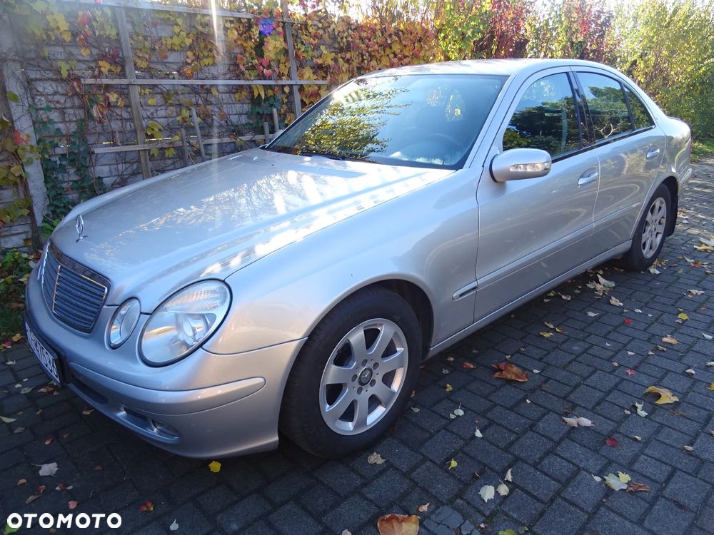 Mercedes-Benz Klasa E 200 Kompressor Elegance - 9