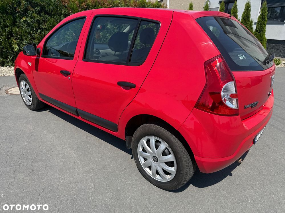 Dacia Sandero - 4