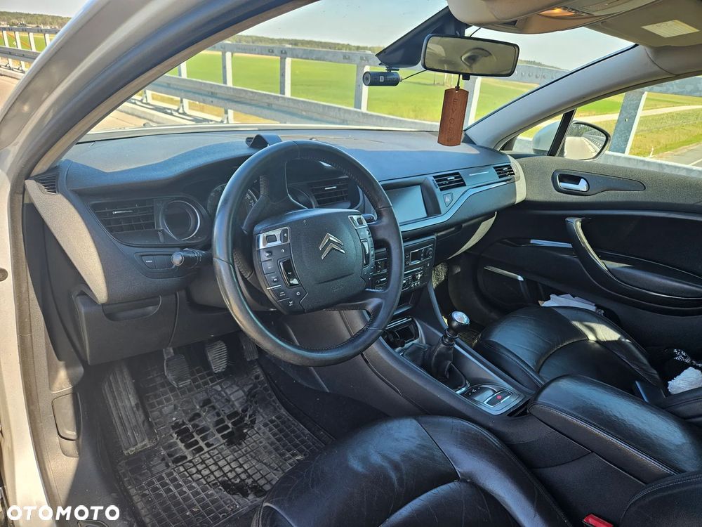 Citroën C5 2.0 HDi Exclusive - 6