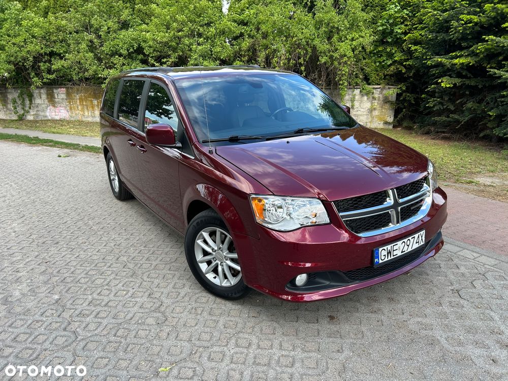 Dodge Grand Caravan ver-3-6-r-t - 1