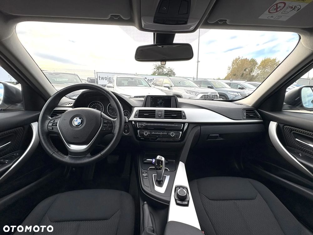 BMW Seria 3 320d Eff.Dynamics Advantage - 22