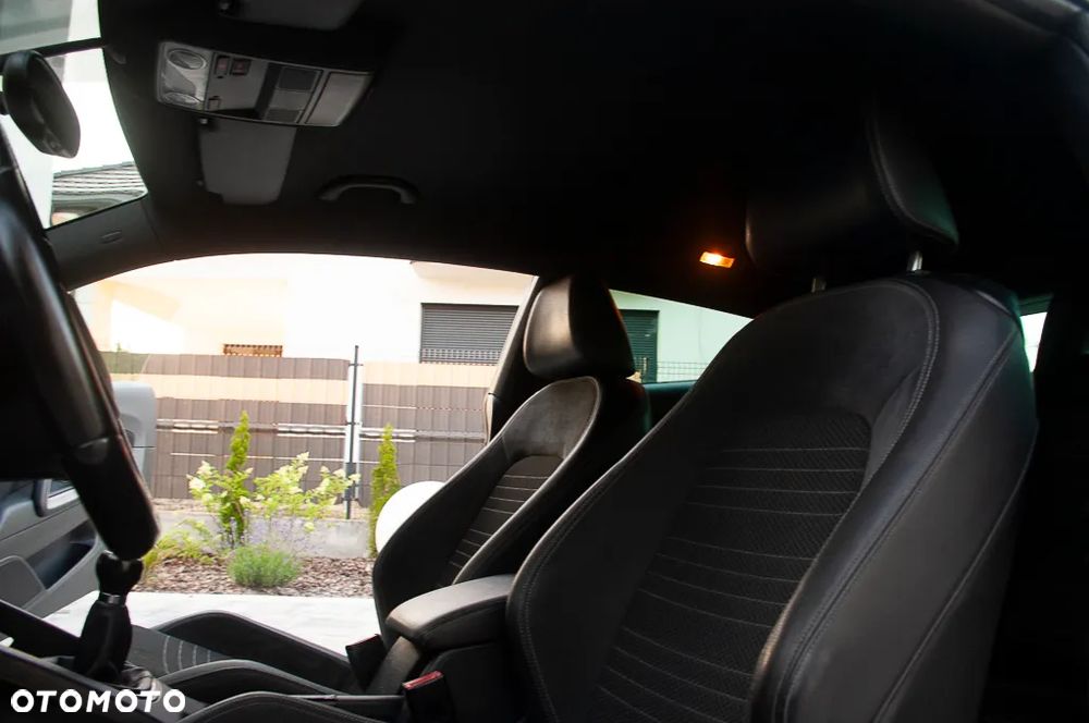 Volkswagen Scirocco 1.4 TSI Edition - 37