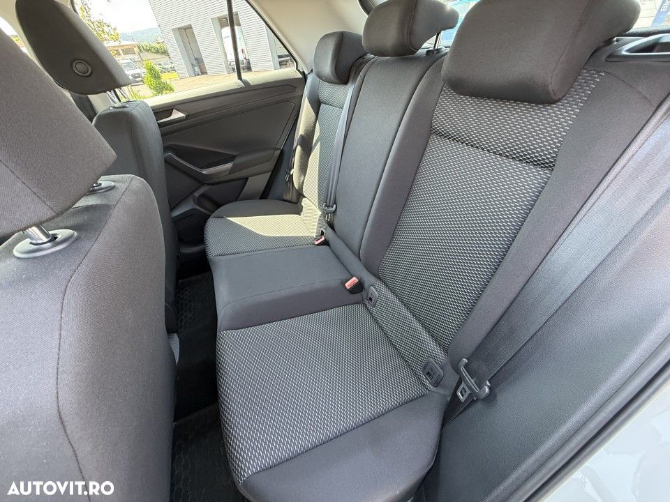 Volkswagen T-Roc 1.0 TSI Base - 21