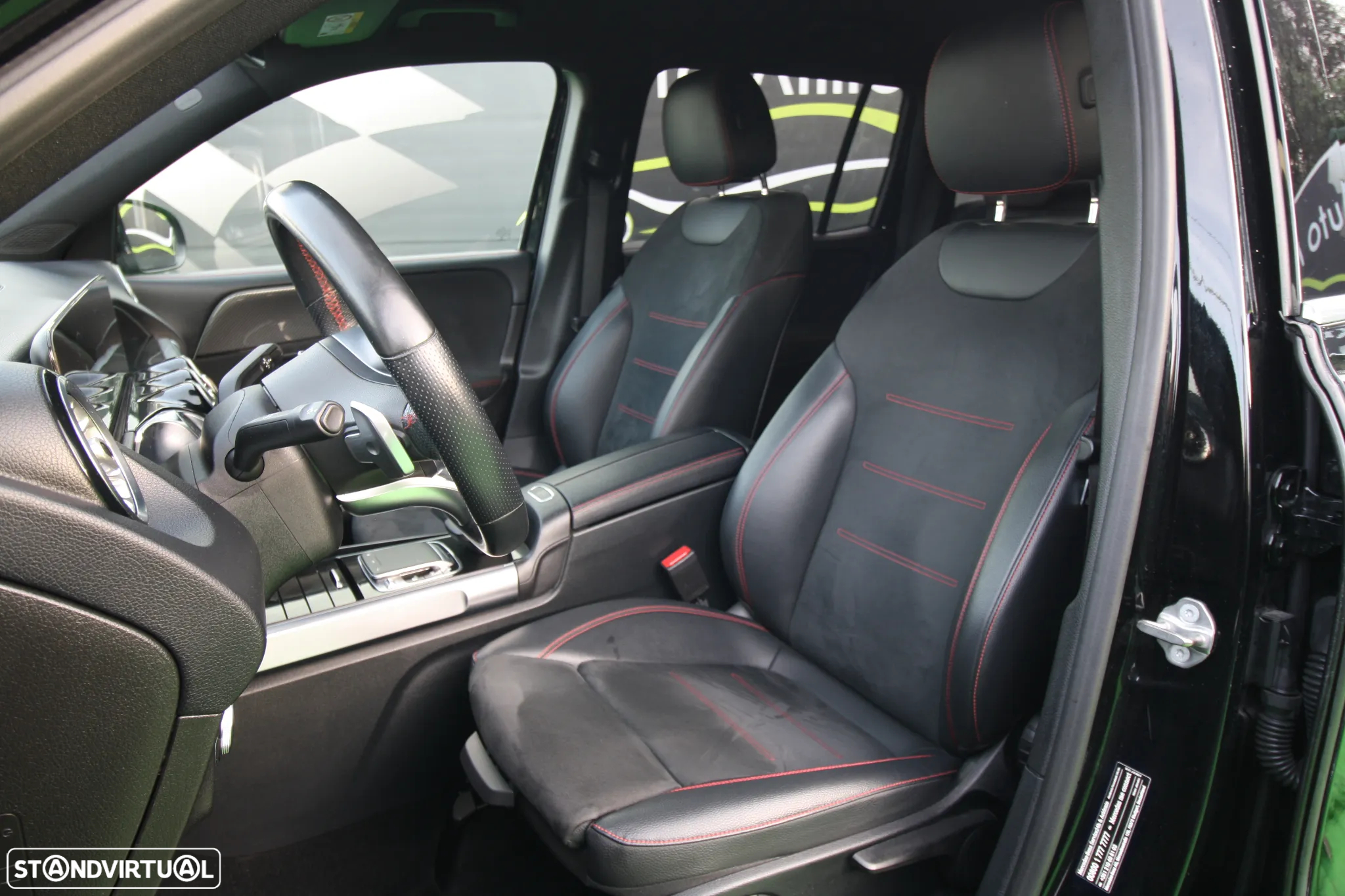 Mercedes-Benz GLB 180 d AMG Line - 47