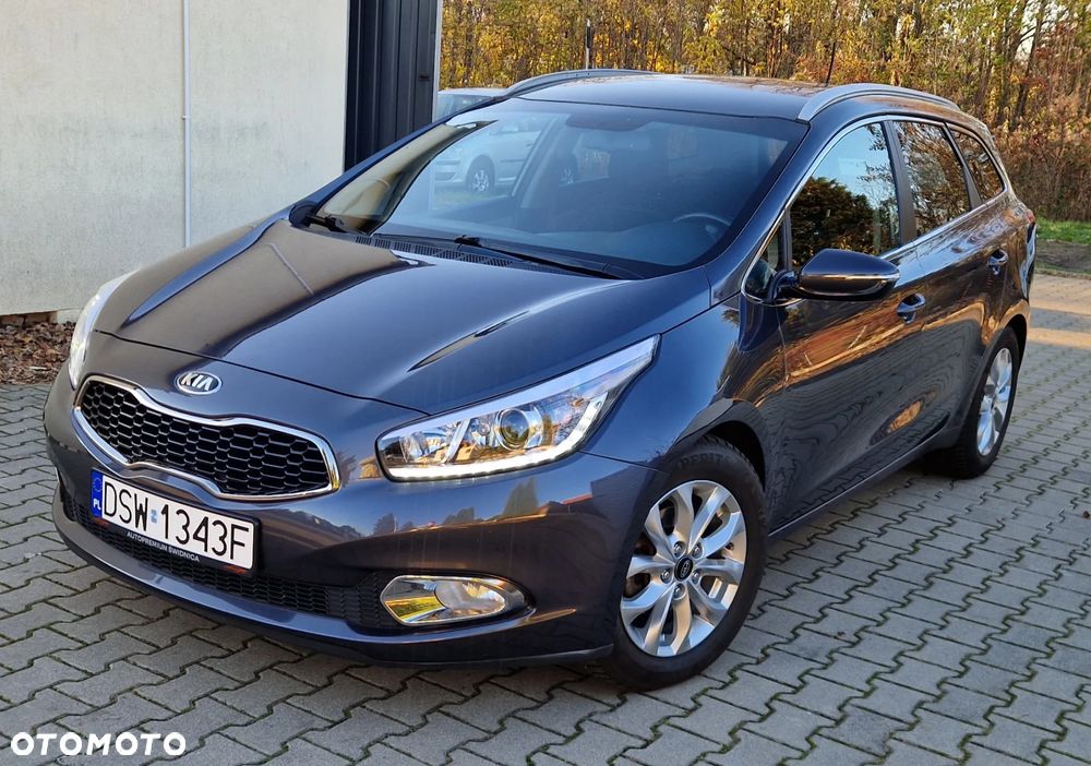 Kia Ceed Cee'd 1.6 GDI Business Line - 39