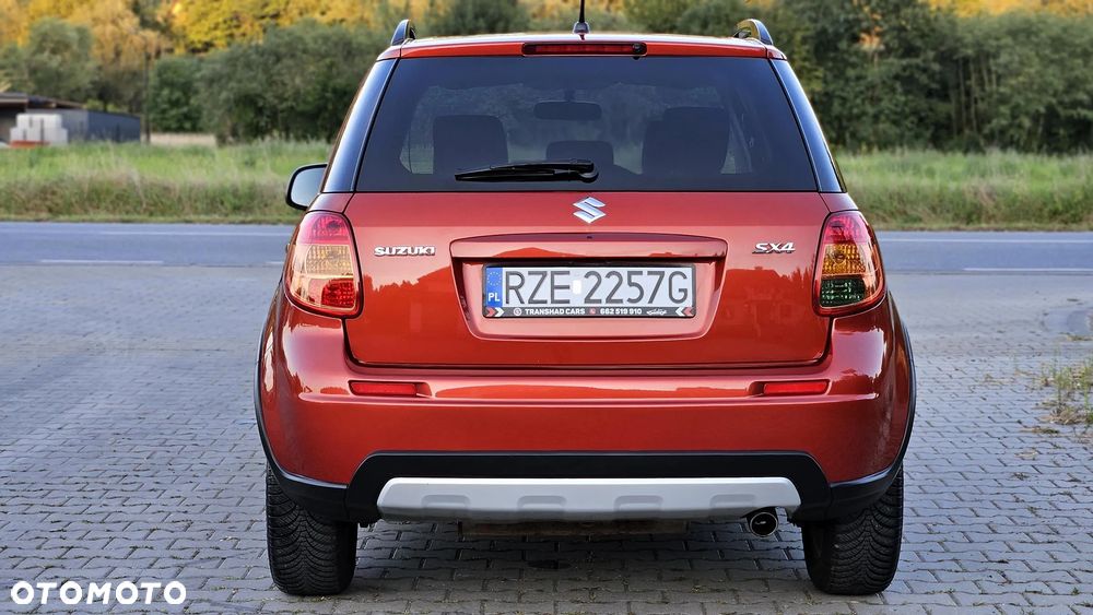 Suzuki SX4 1.6 Premium - 8