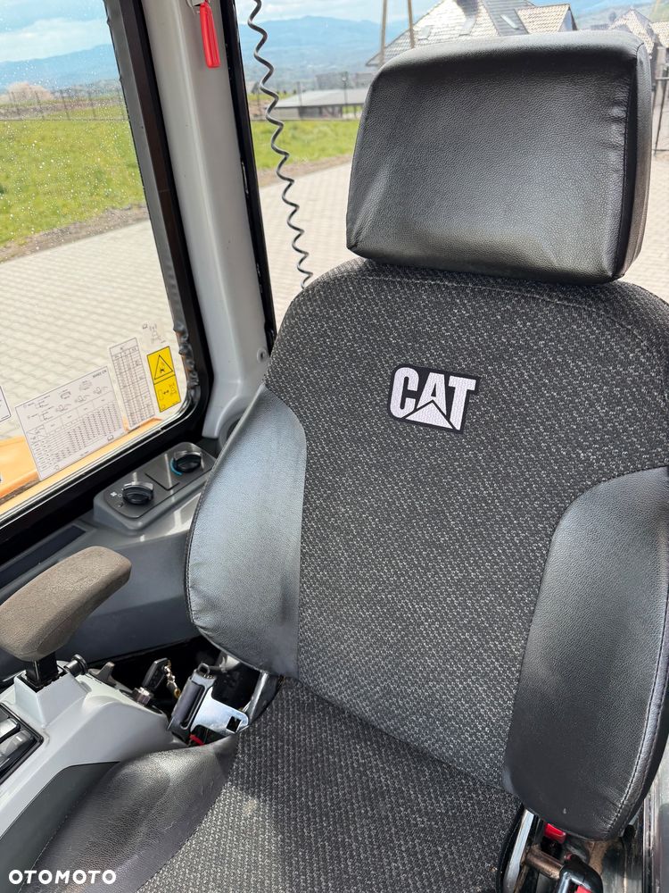 Caterpillar 304E2 - 15