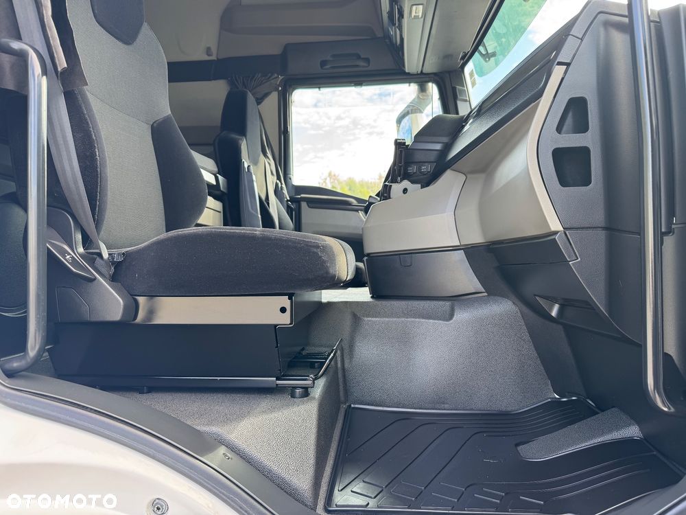 MAN TGS 18.510 BOGATA WERSJA PRZÓD/TYŁ PODUSZKI - 21