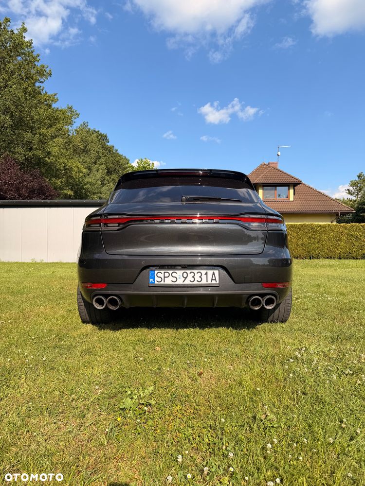 Porsche Macan Turbo - 10