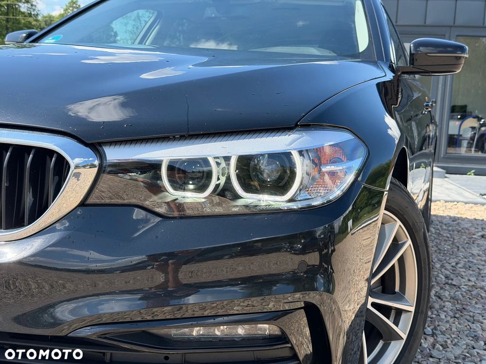 BMW Seria 5 520d Sport Line - 5