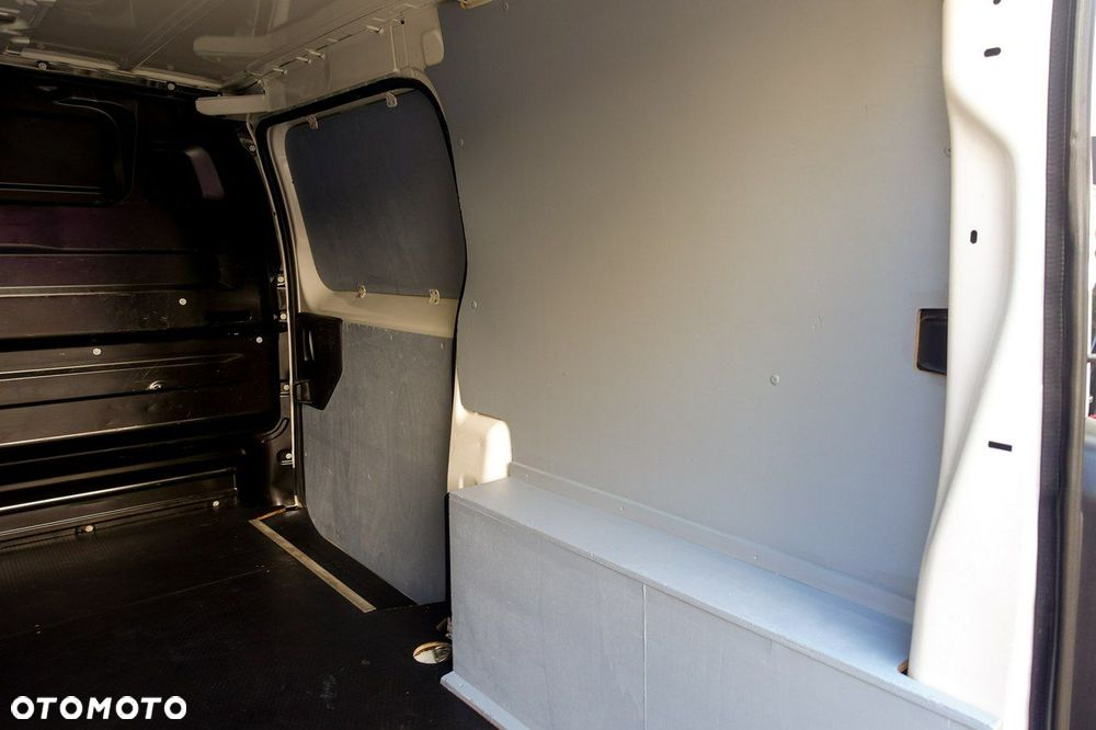 Citroën Jumpy - 12