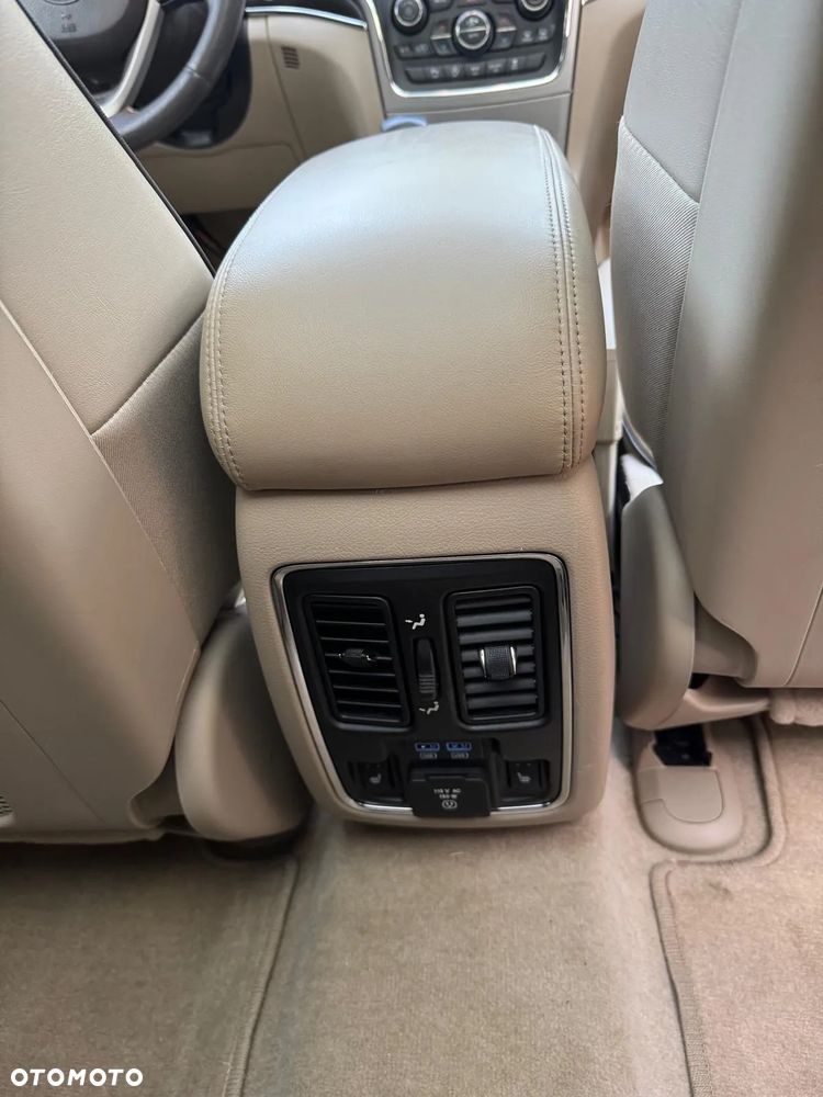 Jeep Grand Cherokee 3.6 V6 Overland - 22