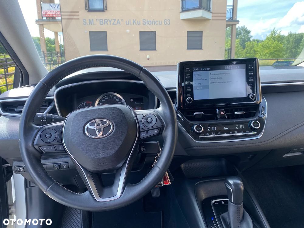 Toyota Corolla 1.6 Comfort MS - 16
