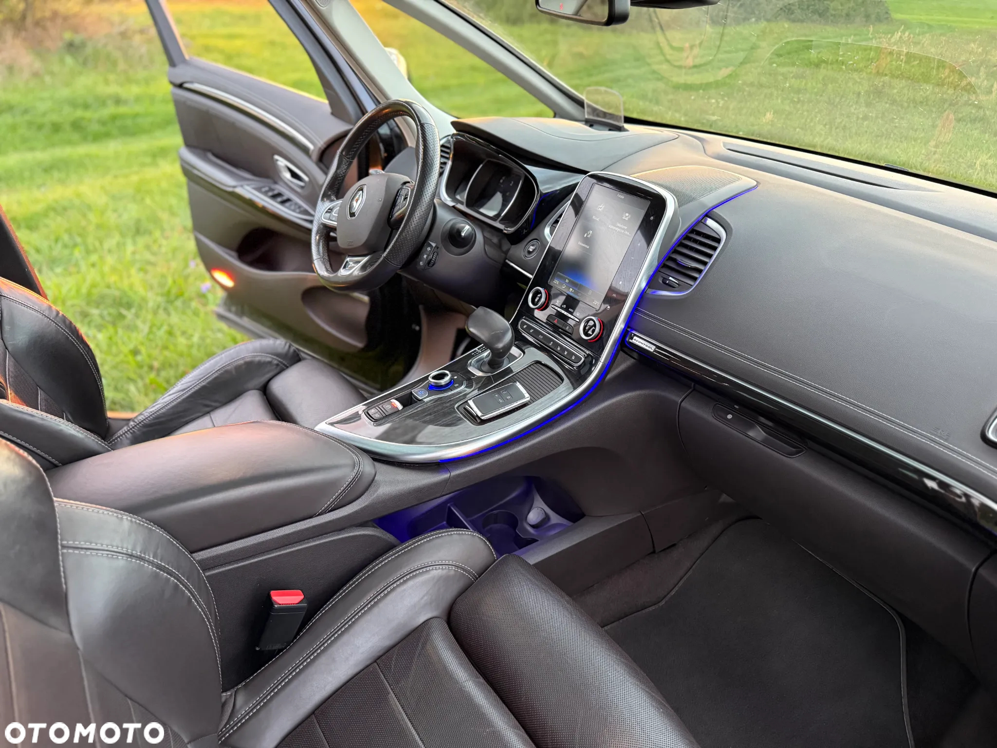 Renault Espace 1.6 dCi Energy Initiale Paris EDC 7os - 15