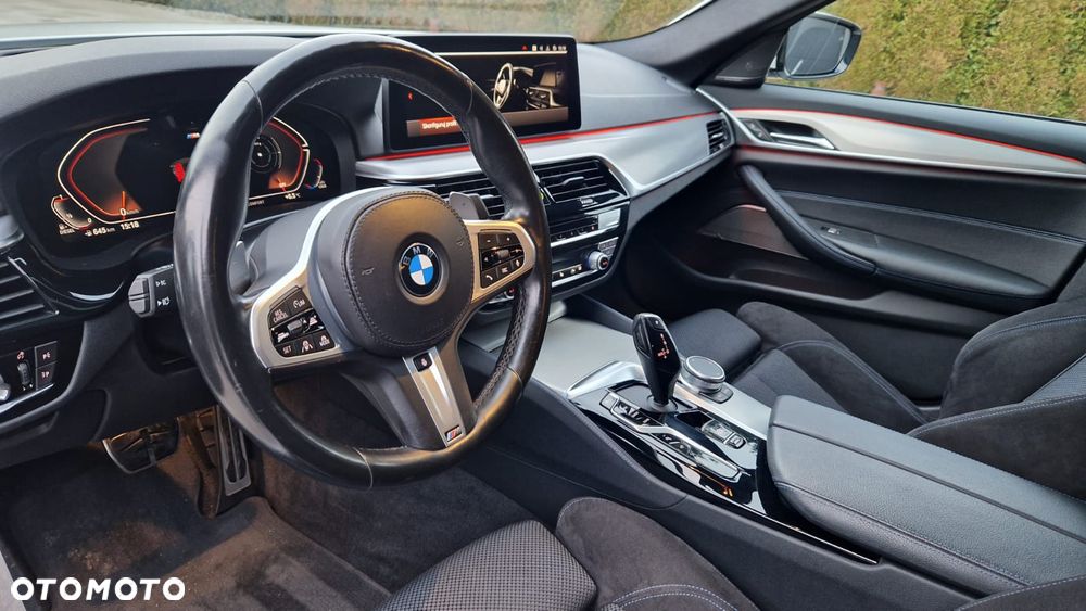 BMW Seria 5 530d M Sport Edition - 2
