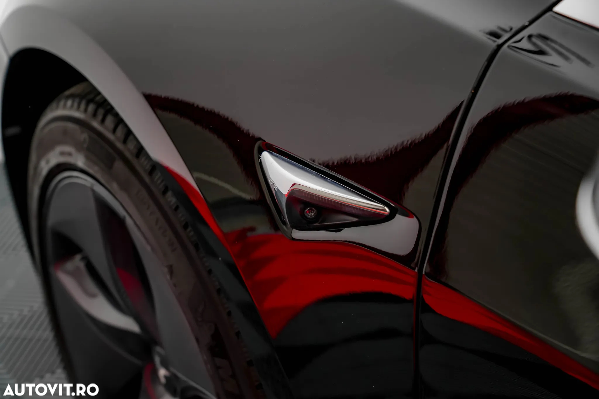 Tesla Model 3 Langstreckenbatterie Allradantrieb Dual Motor - 33
