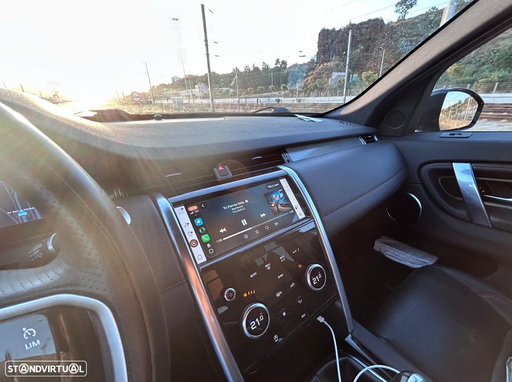 Land Rover Discovery Sport - 9