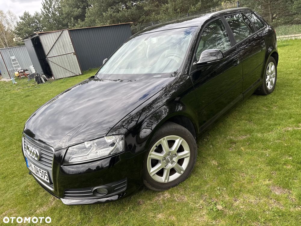 Audi A3 Sportback 1.4 TFSI Ambiente - 2