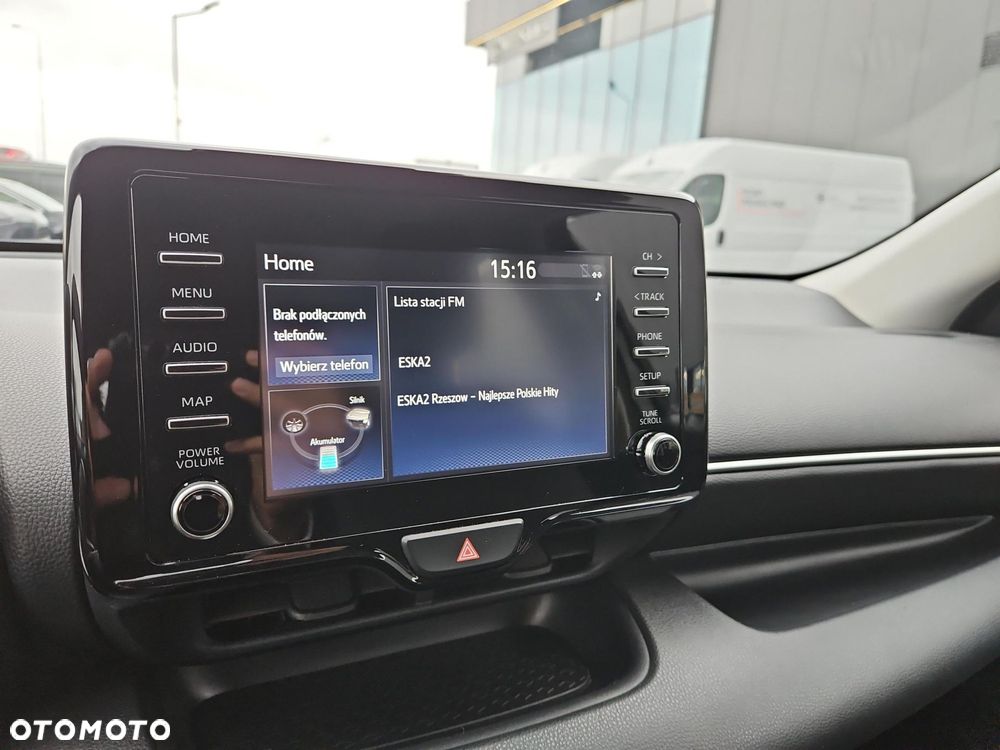 Toyota Yaris Hybrid 1.5 Comfort - 22