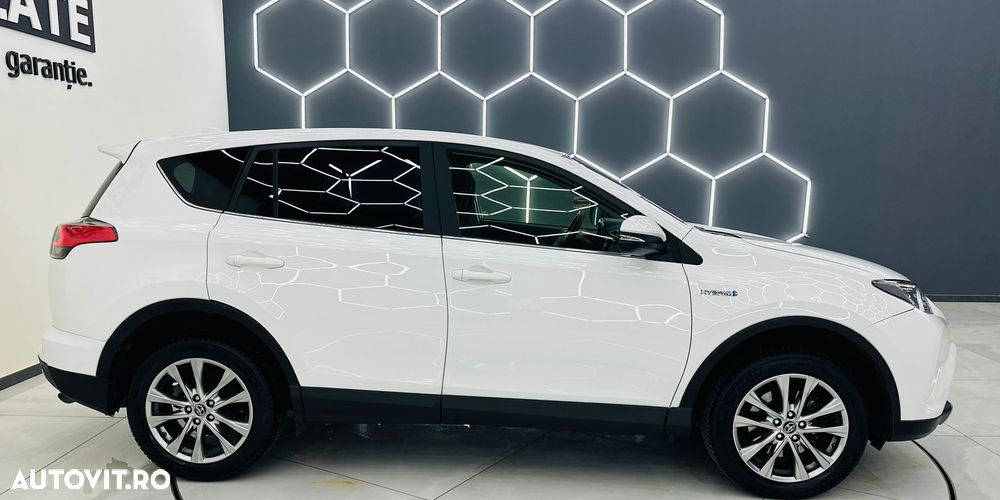 Toyota RAV4 2.5 VVT-i 4x2 Executive - 37