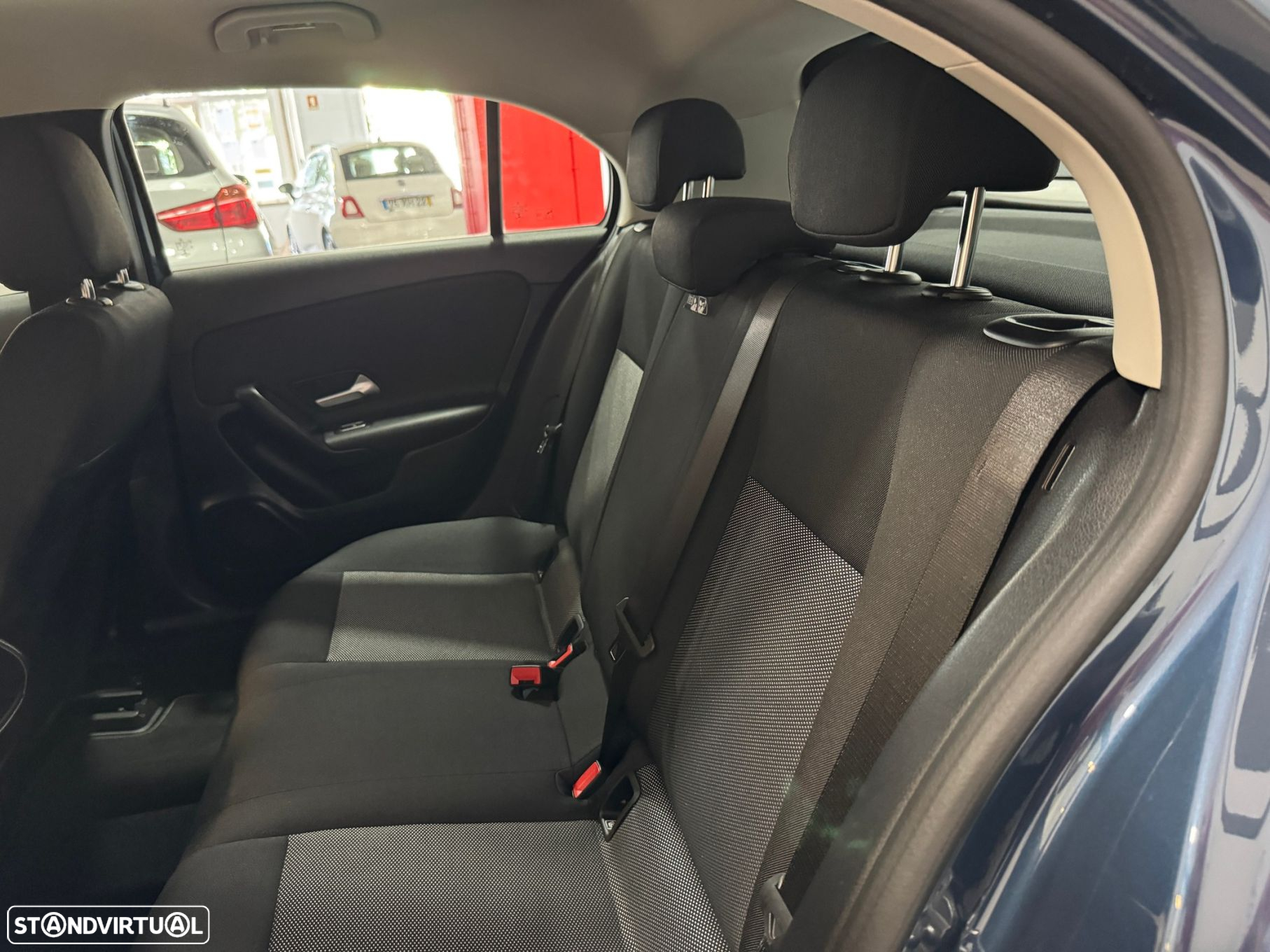Mercedes-Benz A 180 d Business Solutions - 43