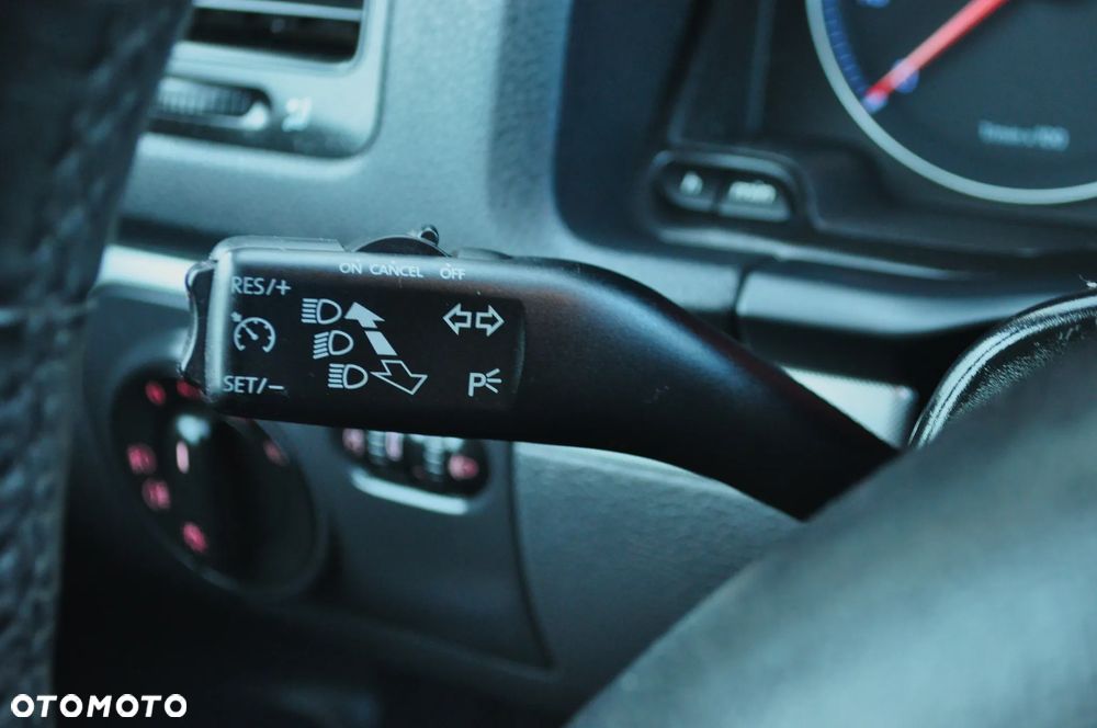 Volkswagen Golf 1.4 TSI Comfortline - 15