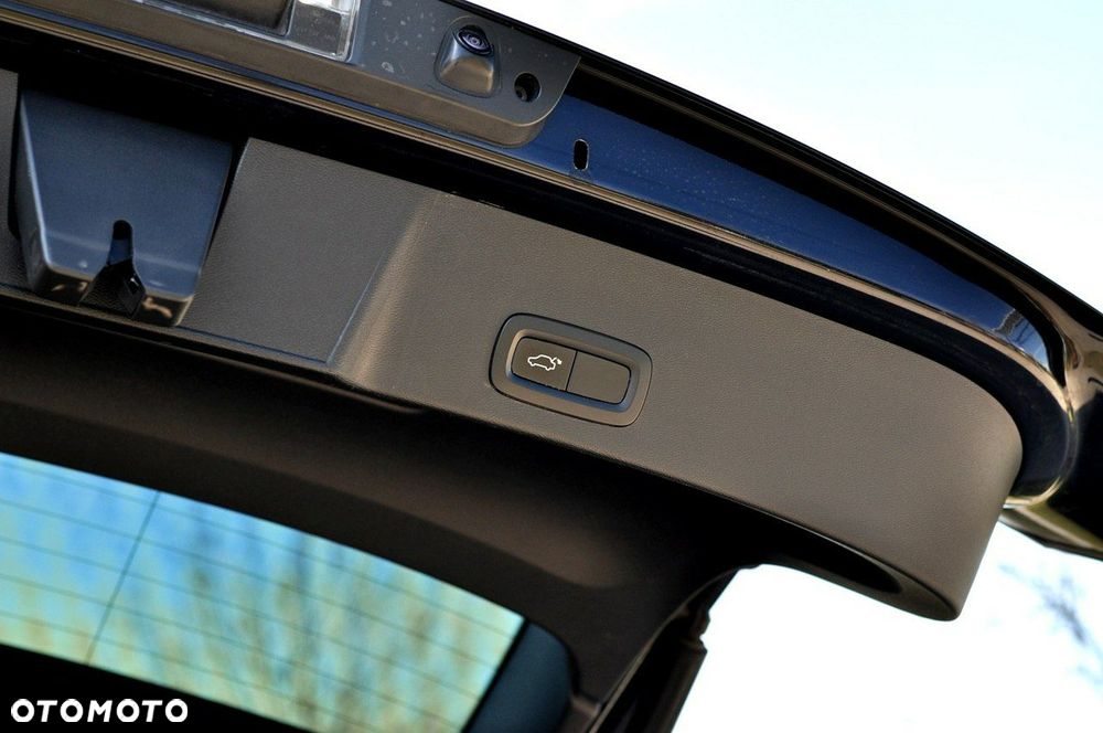 Volvo XC 40 D3 Momentum Pro - 18