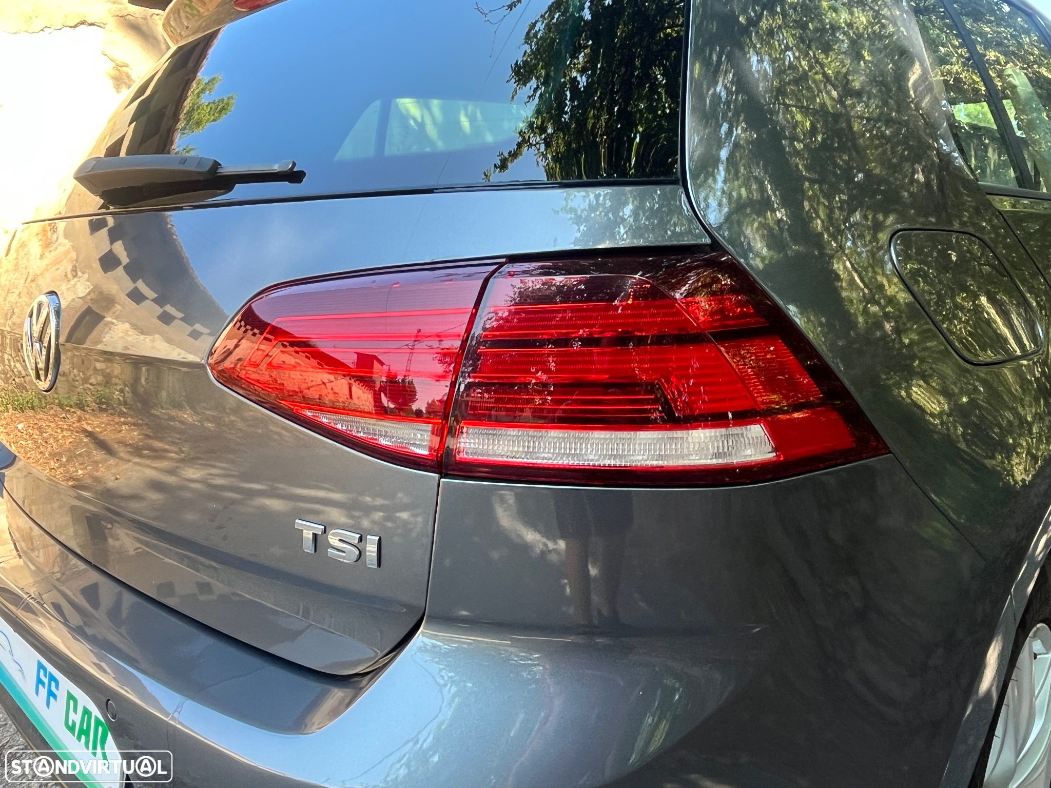 VW Golf 1.0 TSI Confortline - 18