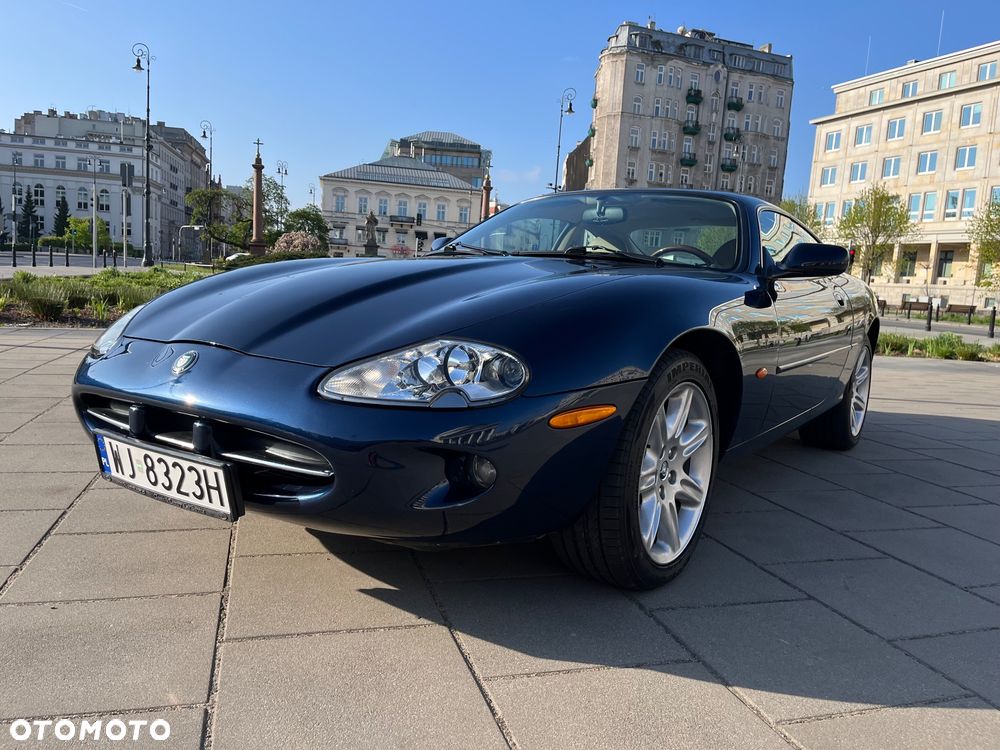 Jaguar XK8 - 19