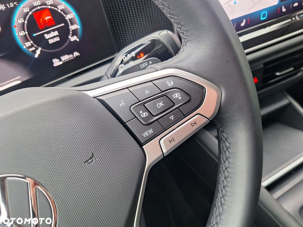 Volkswagen Tiguan - 19