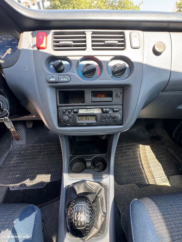 Honda HR-V 1.6 ES - 13