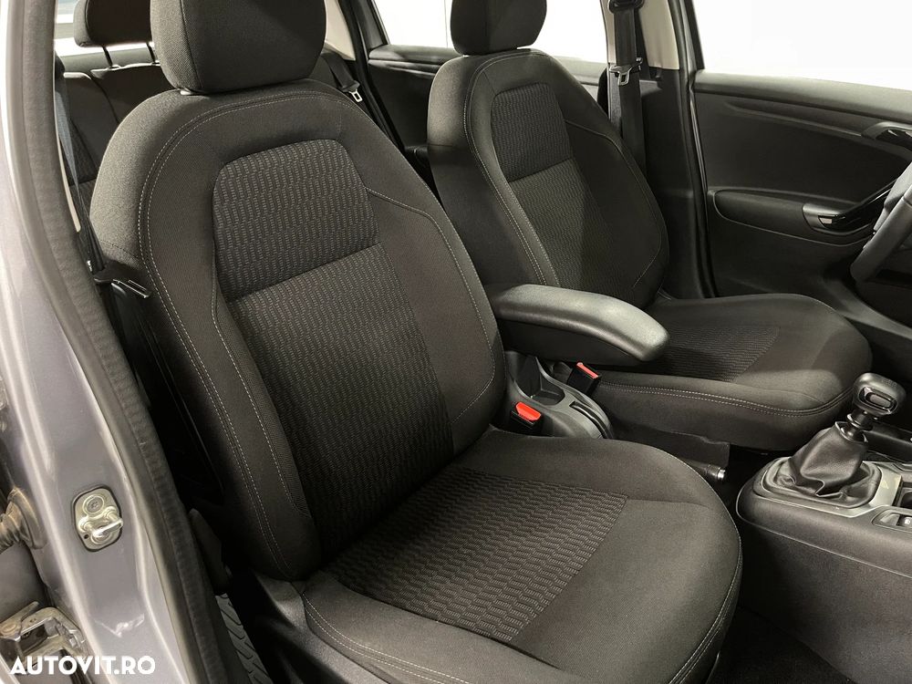 Peugeot 301 1.5 BlueHDI FAP Active - 9