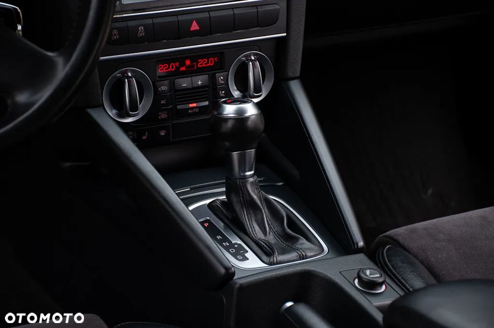 Audi A3 2.0 TDI DPF (DSG) S tronic S Line Sportpaket plus - 36