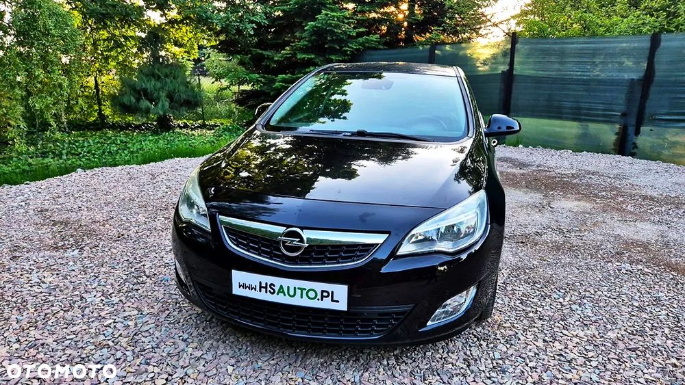 Opel Astra 1.6 Turbo Edition - 3