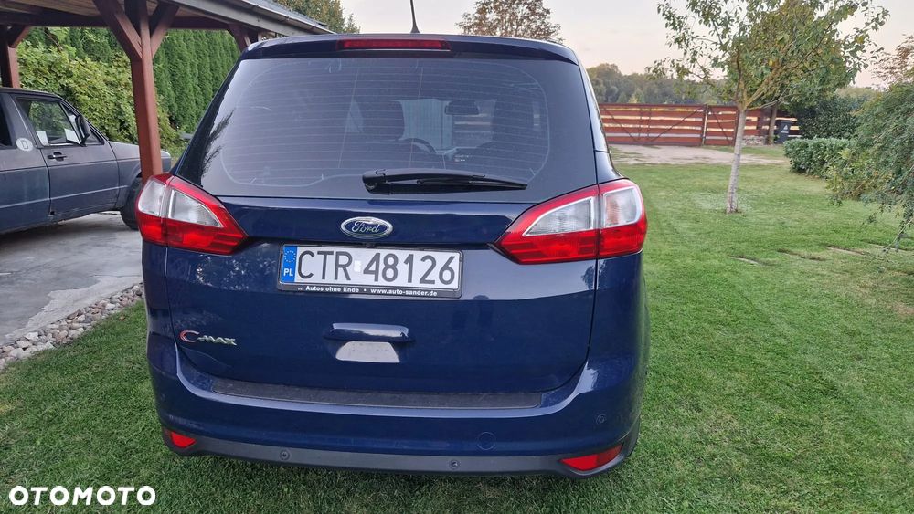 Ford Grand C-MAX - 19