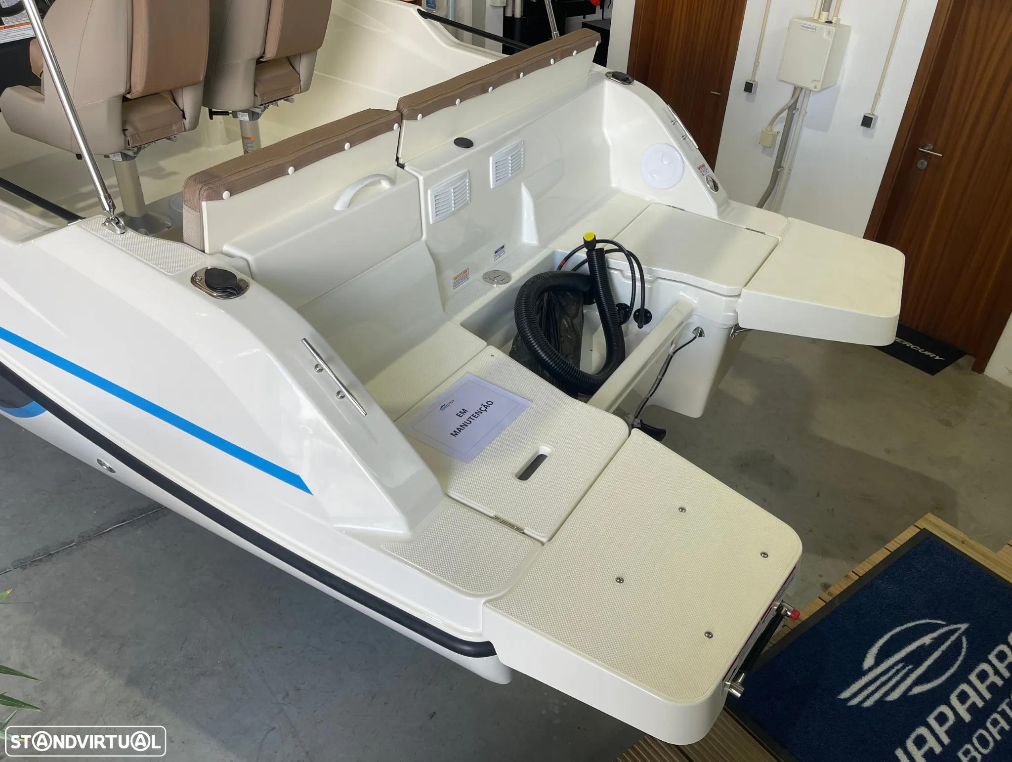 Quicksilver Activ 605 Open - 4