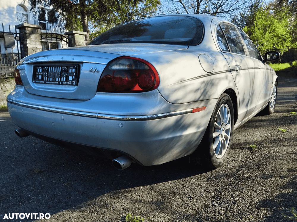 Jaguar S-Type 2.7 D Luxury Aut - 6
